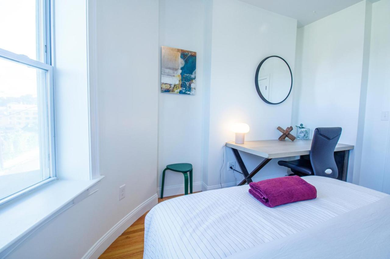 Appartamento 4Br 1,5Bh Sunny Apt In Roxbury Boston Esterno foto