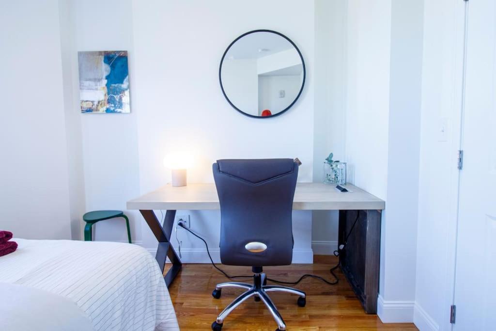 Appartamento 4Br 1,5Bh Sunny Apt In Roxbury Boston Esterno foto