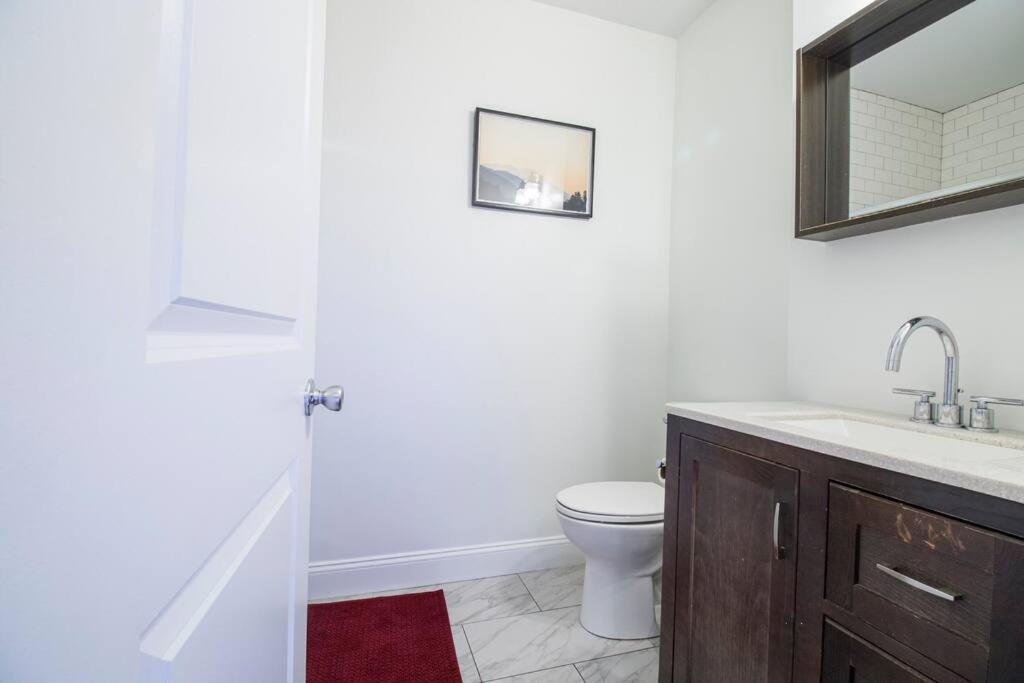 Appartamento 4Br 1,5Bh Sunny Apt In Roxbury Boston Camera foto
